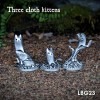 LBG23 Three cloth kittens